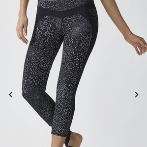 FABLETICS Provence Capri